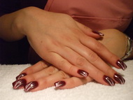 Zselés műköröm díszítés